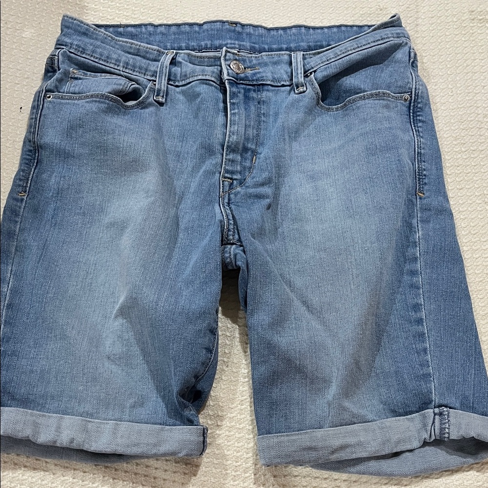 Levi's Light Wash Blue Denim Bermuda Shorts Soft Rolled Hem